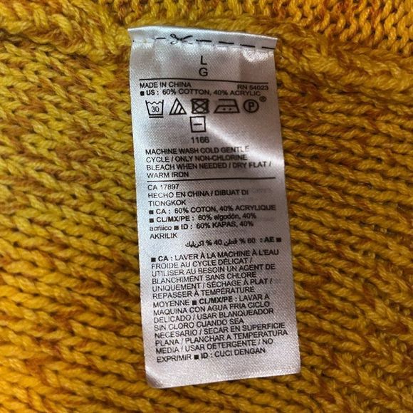 Old Navy squash colored cable knit sweater - Picture 8 of 12